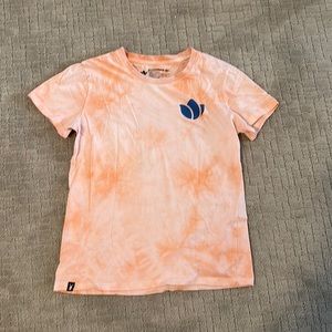 Dutch Bros Women’s tee shirt